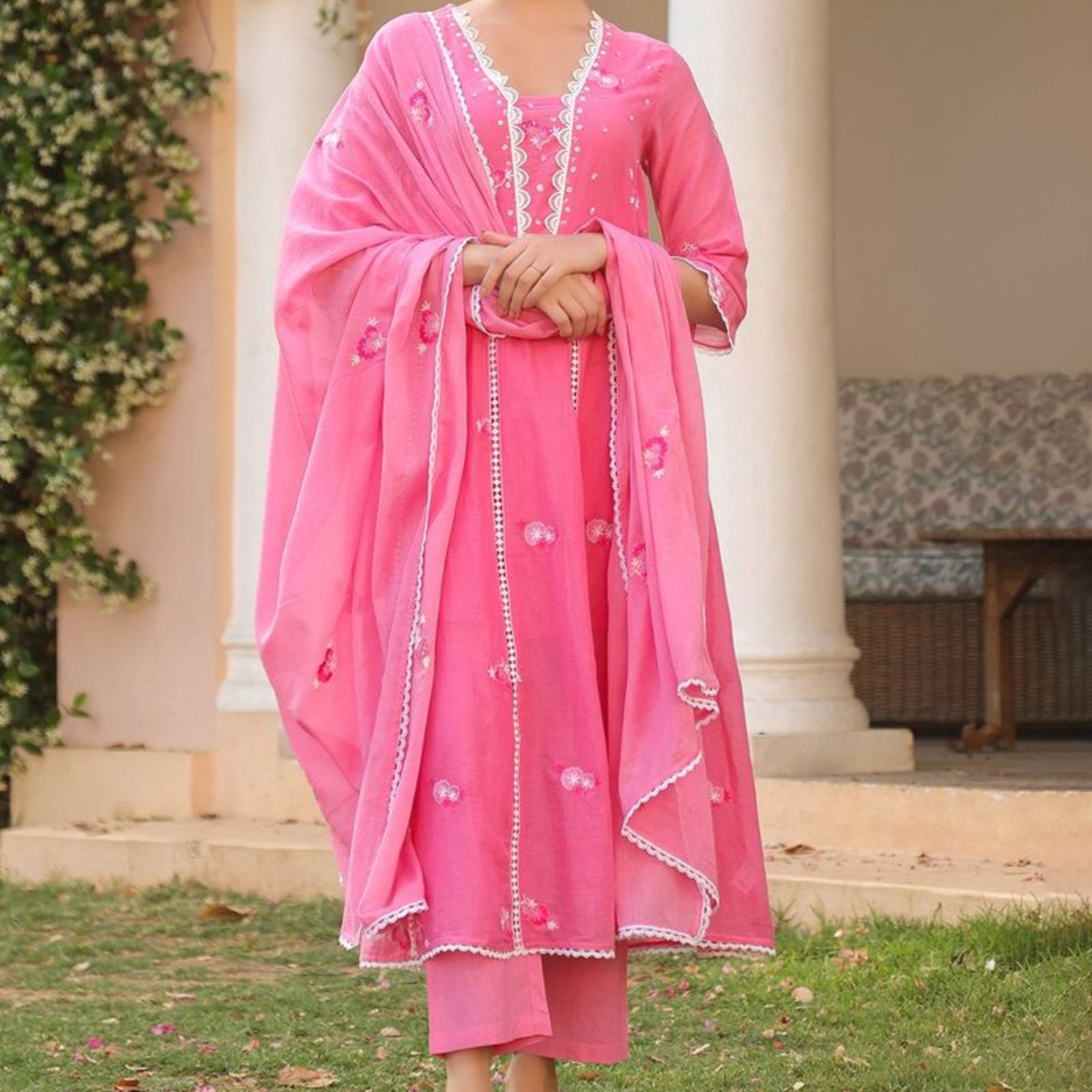 Elegant 3-Piece Women Kurti Set with Dupatta Combo Pack – Stylish, Comfortable & Versatile Ethnic Wear | KS-08