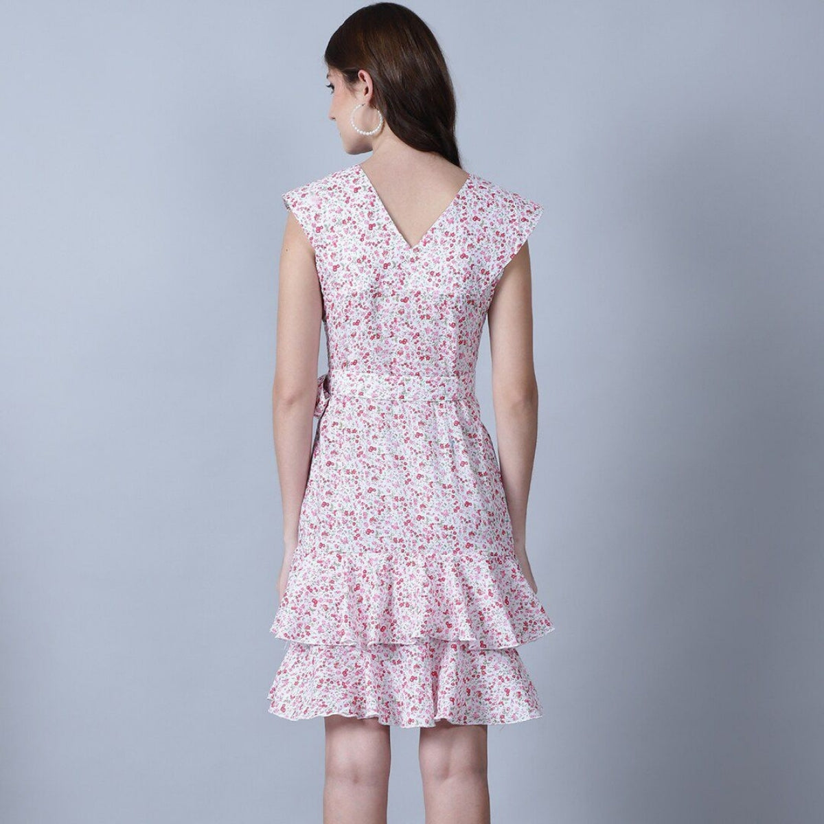 Pack of 4 Women’s Dresses: Chic, Trendy, and Timeless | C-040